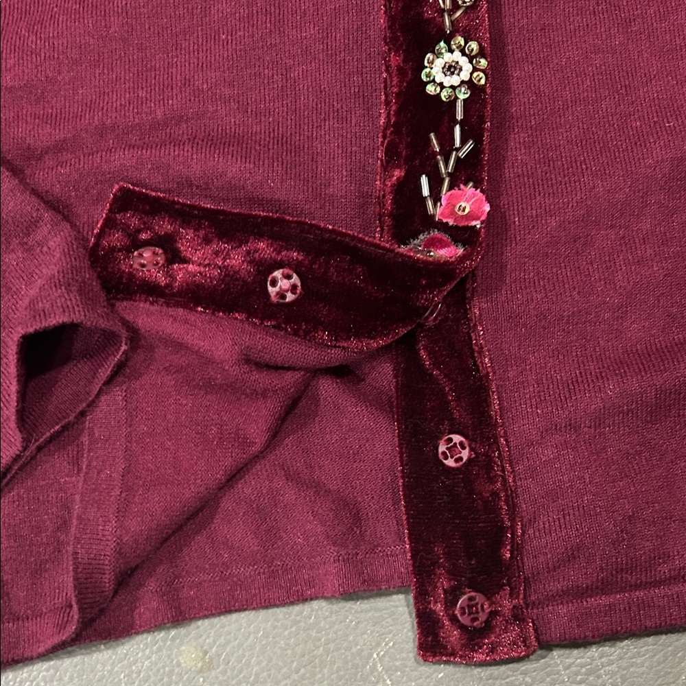 Vintage Burgundy Floral Beaded Velvet Trim Cardigan snap buttons Size S - Picture 6 of 7
